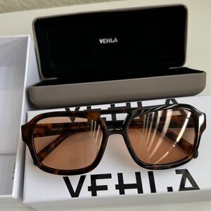 VEHLA Dixie vs124 Cinnamon Sunglasses new open box